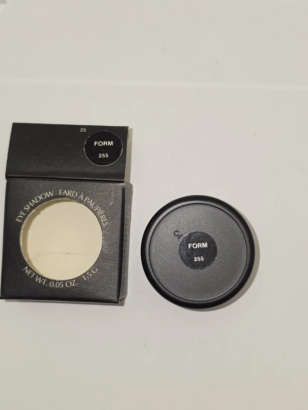 VINTAGE 1990s RARE MAC EYESHADOW - 